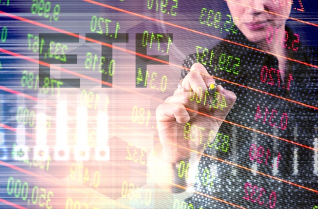 5 ETFs That Beat the Market in the First Half of 2025