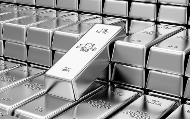 PAAS Vs AG: Which Silver Mining Stock Shines Brighter in 2025?