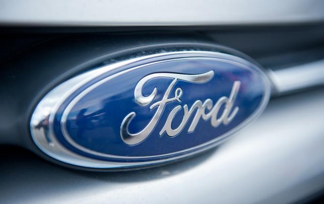Ford Pauses Mustang Mach-E Sales Due to Door Lock Issue