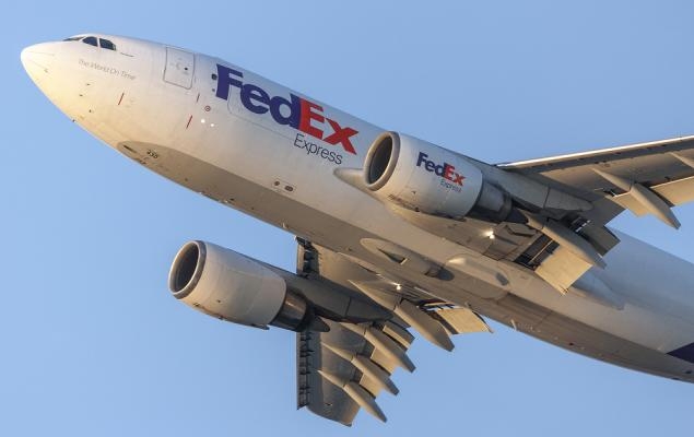Buy, Hold or Sell FedEx Stock? Key Tips Ahead of Q4 Earnings