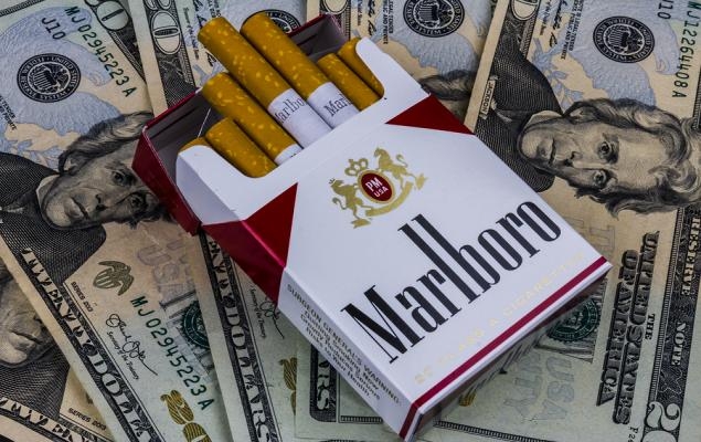 Can Philip Morris Rely on Pricing to Drive 2025 EPS Growth?