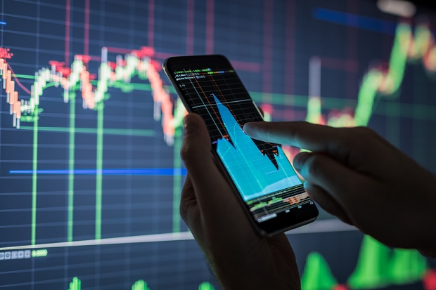 LiveOne Shares Plummet 11% as Q4 Loss Widens, Top Line Declines Y/Y