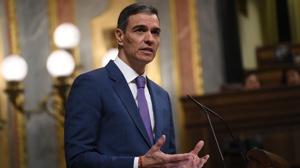 NATO split over 5% spending commitment