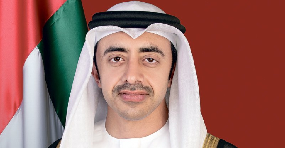 Sheikh Abdullah discusses regional conflict with top diplomats