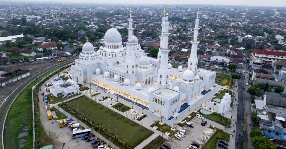 Sheikh Zayed Grand Mosque in Solo provides 400k Ramadan meals
