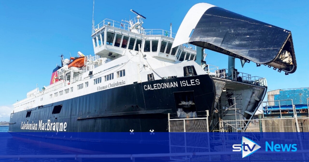 ‘Impossible to say' how long Arran ferry will remain out of action, says Calmac