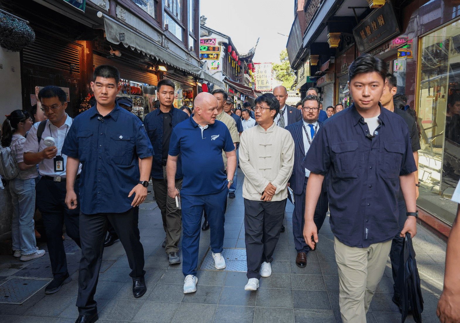Luxon's hot minute in the heart of the dragon