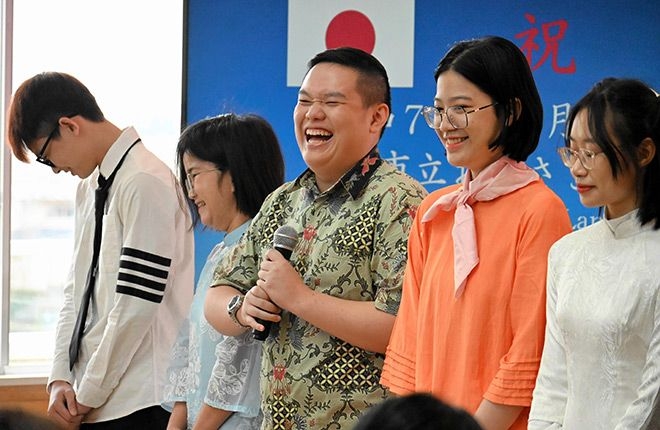 Shrinking city in Miyagi turns to foreign students for revitalization
