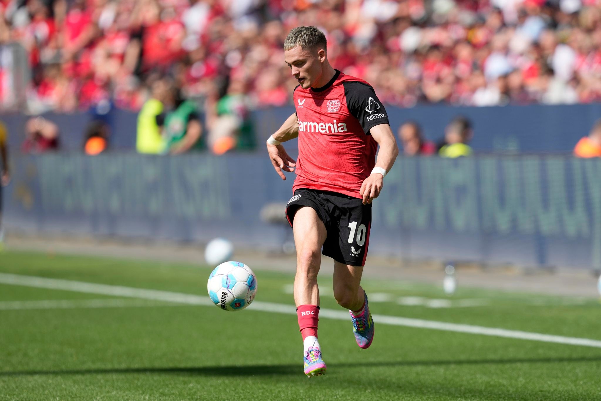 Liverpool signs Germany midfielder Florian Wirtz from Bayer Leverkusen