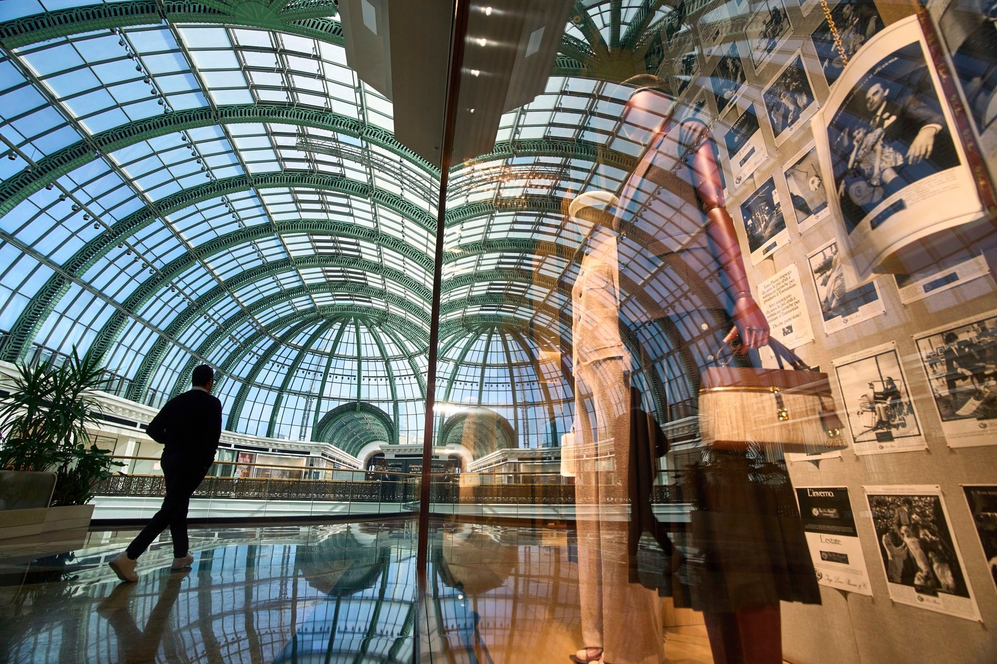 Dubai orders Mall of the Emirates owner to restructure its board