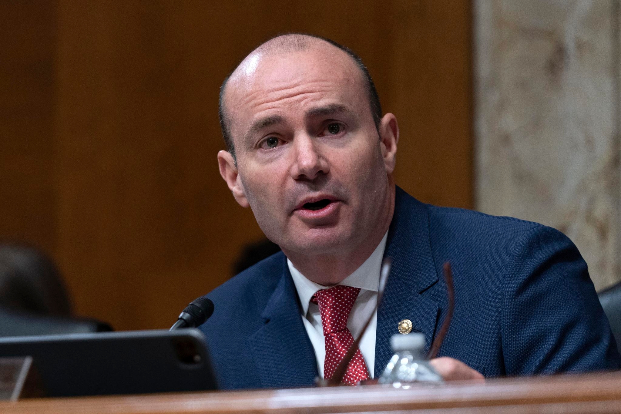 After a senator's posts about the Minnesota shootings, his incensed colleagues refused to let it go