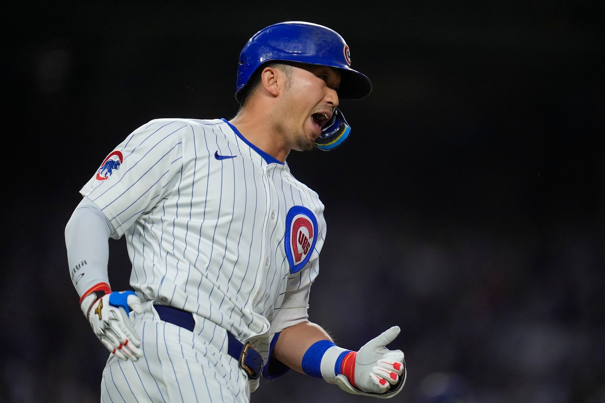 Suzuki and Crow-Armstrong homer as the NL Central-leading Cubs knock off the Brewers 5-3