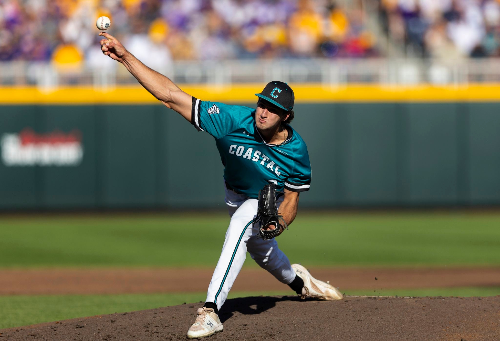 Anderson's 3-hitter against Coastal Carolina in CWS finals opener puts LSU 1 win away from title