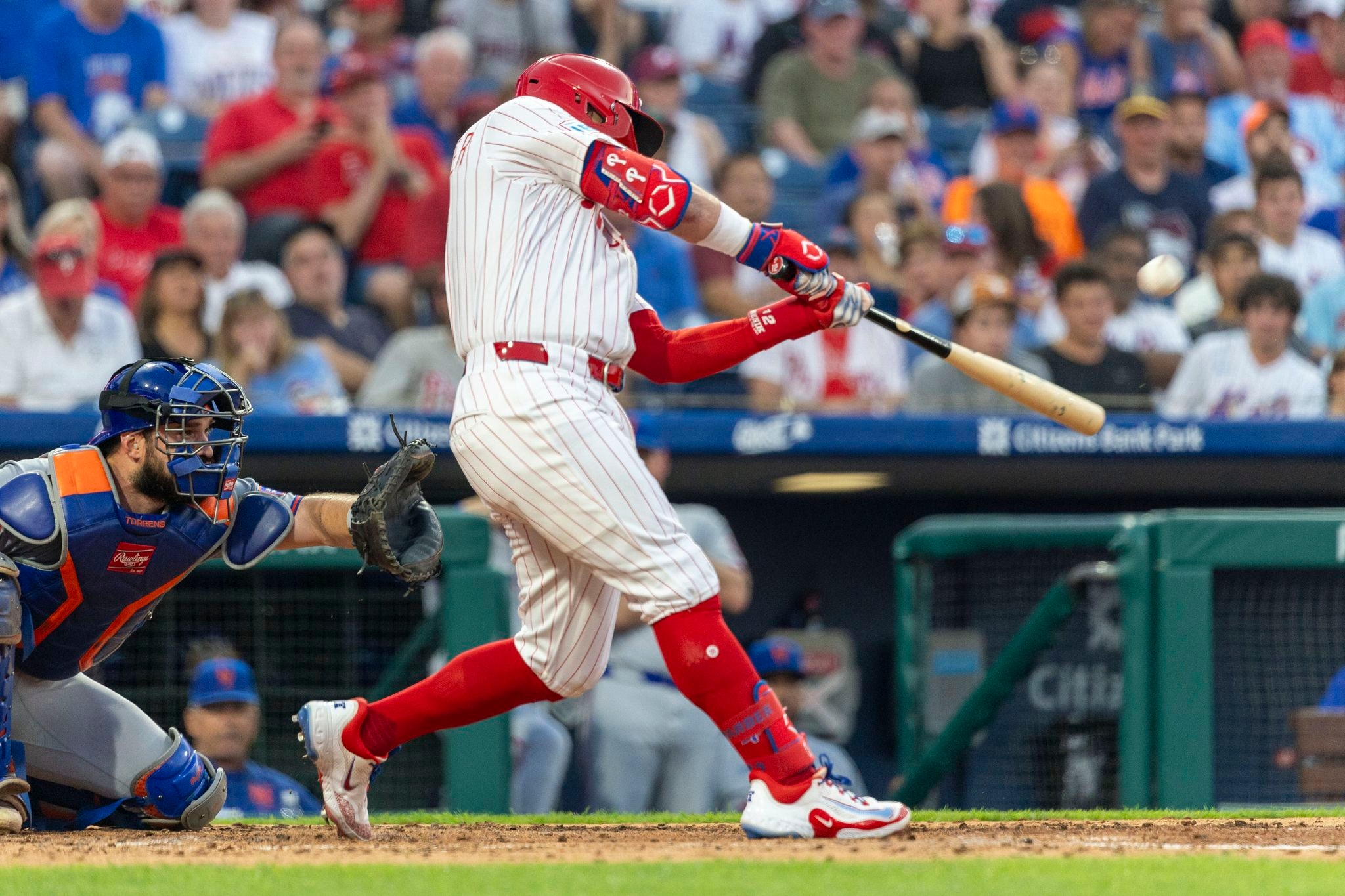 Luzardo backed by homers from Schwarber and Sosa as Phillies beat struggling Mets 7-1