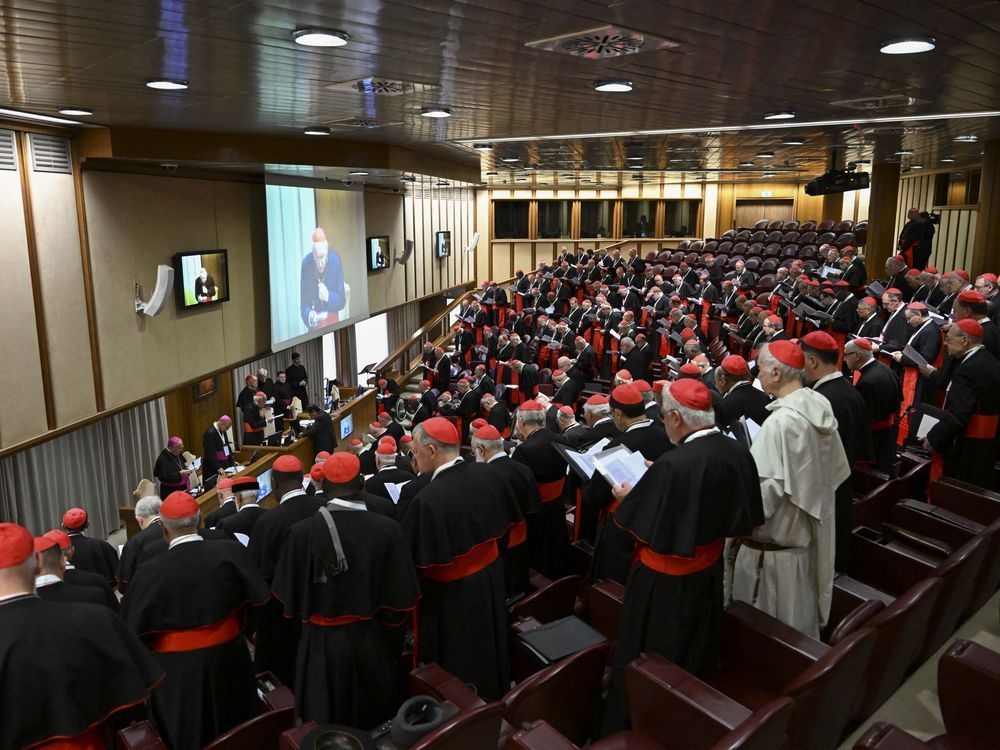 Conclave to elect new pope will start on May 7
