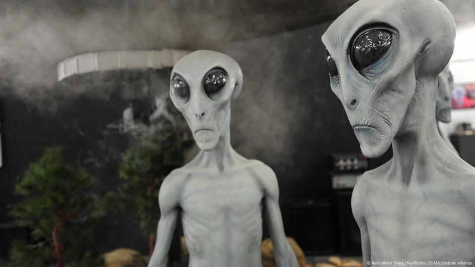 How to Prepare for Alien Contact – DW – 06/13/2025