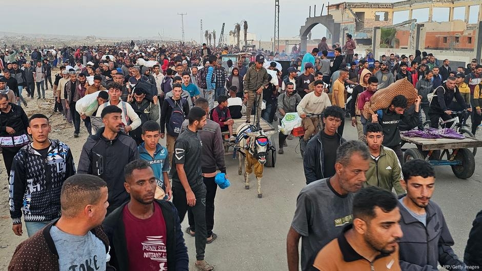 Middle East: Dozens of Palestinians killed at aid site – DW – 06/01/2025