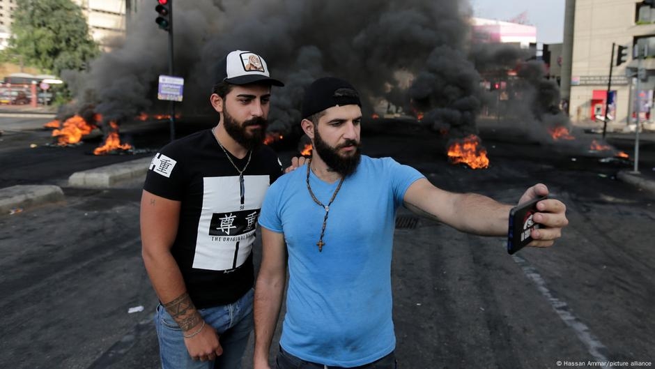 AI in the Middle East: Fact-checkers fight fire with fire