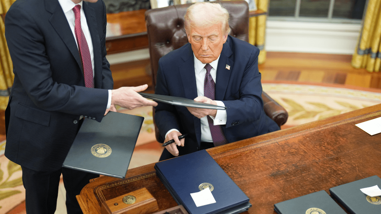 Trump signs executive orders stripping federal funding from schools that teach CRT, supporting school choice