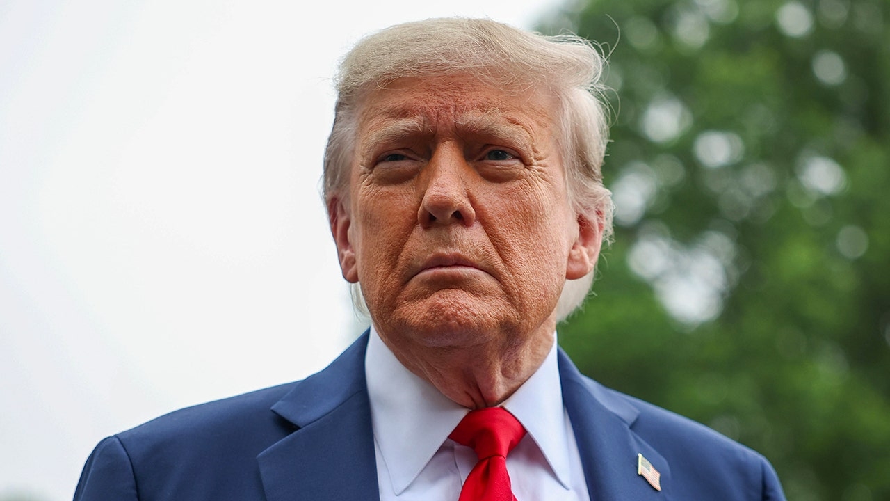 Former Dem advisor blasts 'unhinged calls for impeachment' after Trump's Iran attack as 'truly TDS'