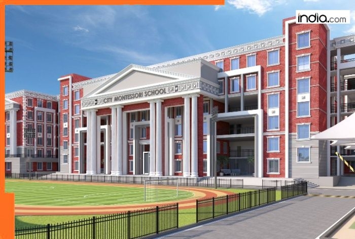 World's largest school is located in this Indian state, has over 610000 students; its name is..., the state is...