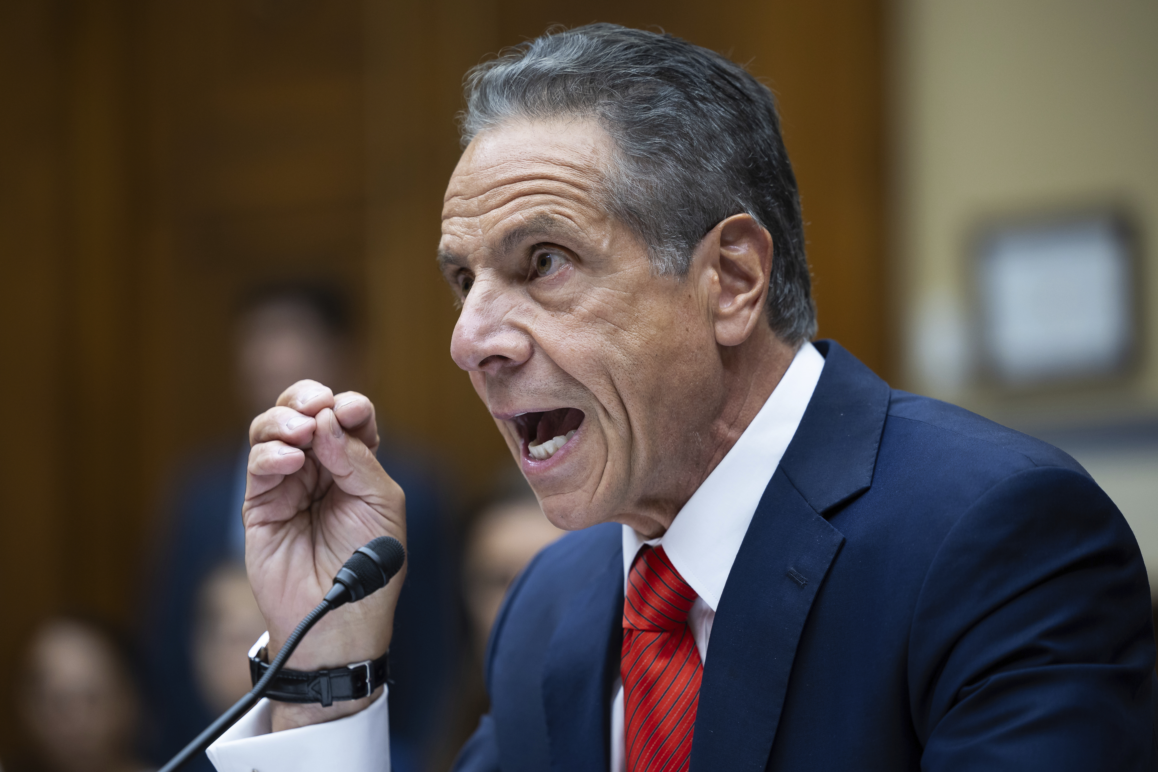 Legal dramas would trail Andrew Cuomo to City Hall