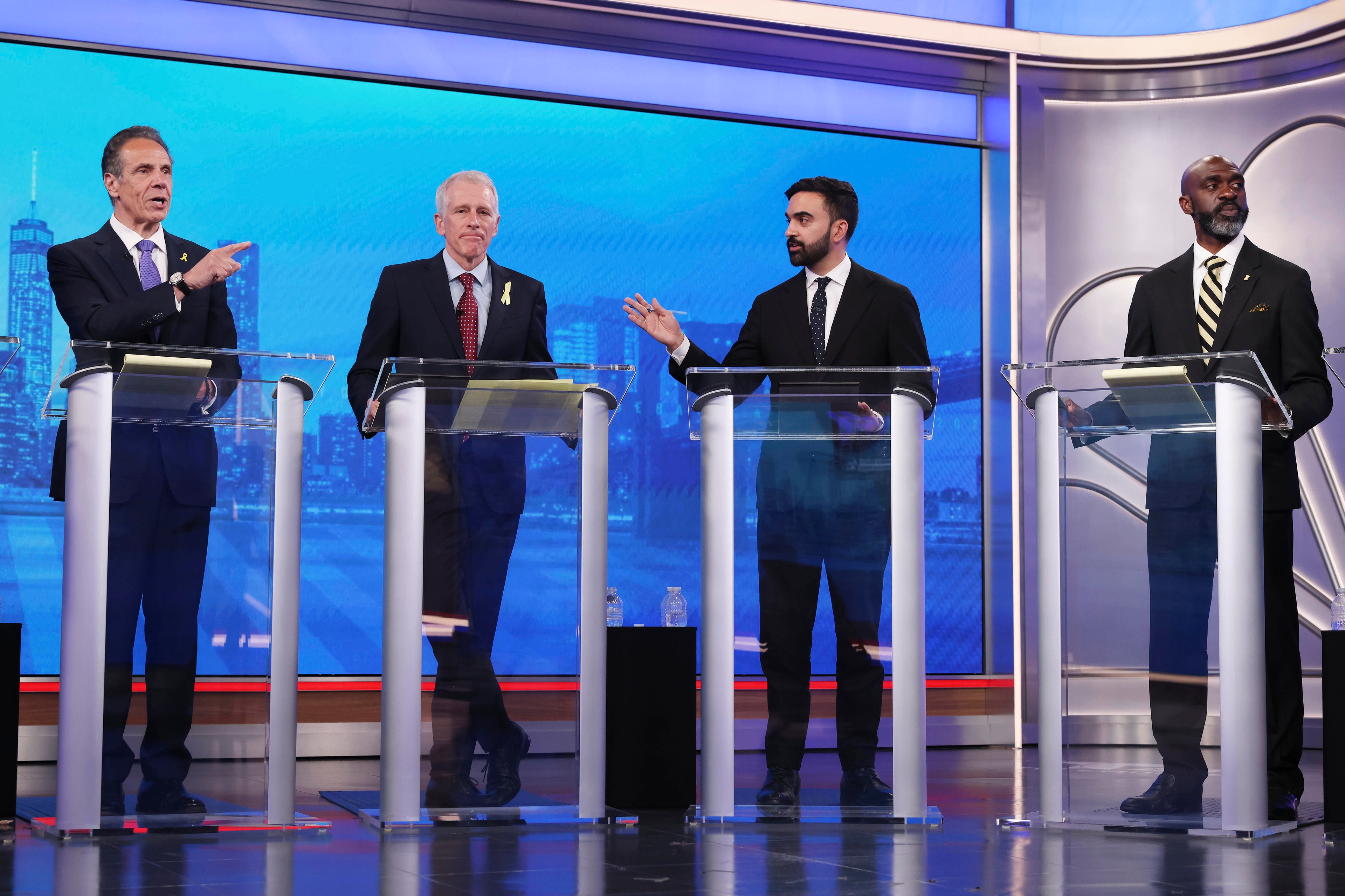 Cuomo maintains double-digit lead over Mamdani, but his advantage is shrinking
