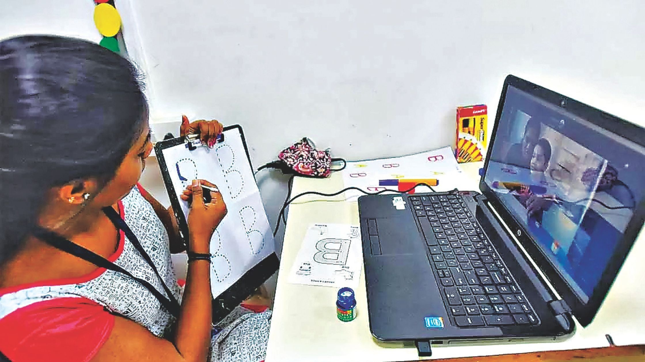 PMC's ₹20 Crore E-Learning Project Stalls