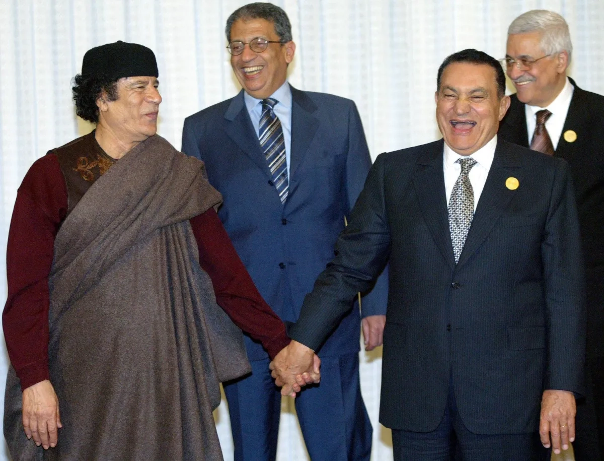 Amr Moussa to Asharq Al-Awsat: Gaddafi Initially Treated Me as an American Spy, Then Things Changed
