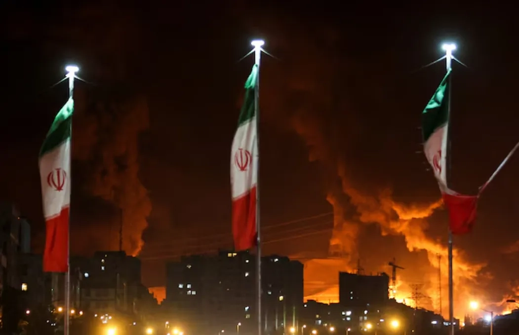Russia Warns US Against 'Military Intervention' in Iran-Israel War