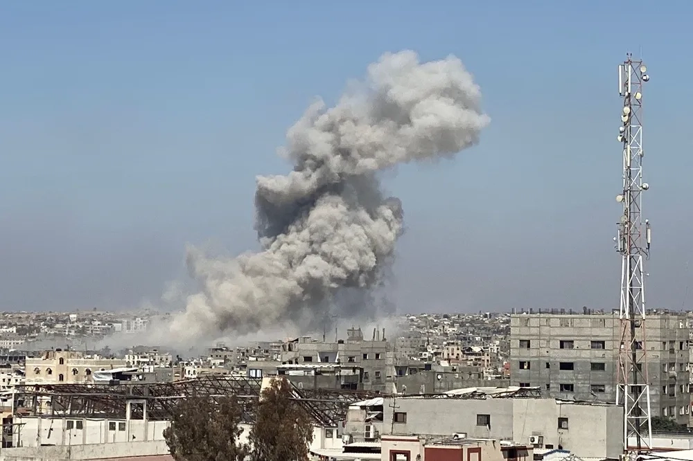 Israeli Strikes Kill 44 Palestinians in Gaza, UN Warns of Man-Made Drought