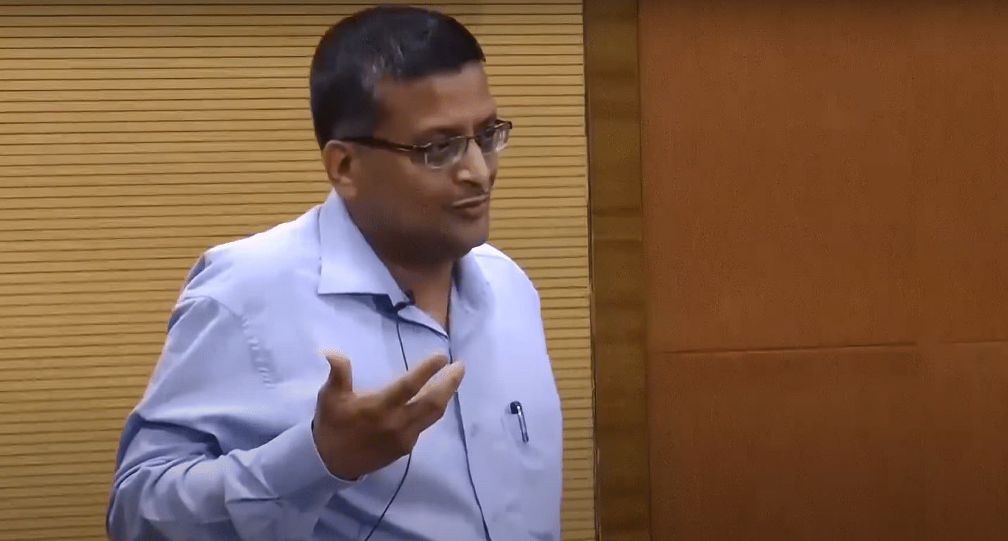 3 yrs after counter-FIR, Haryana cops move to close case against former IAS Ashok Khemka