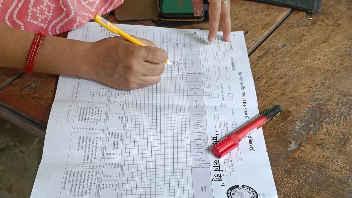 Centre issues Census notification, 35 lakh enumerators to carry out exercise in two phases