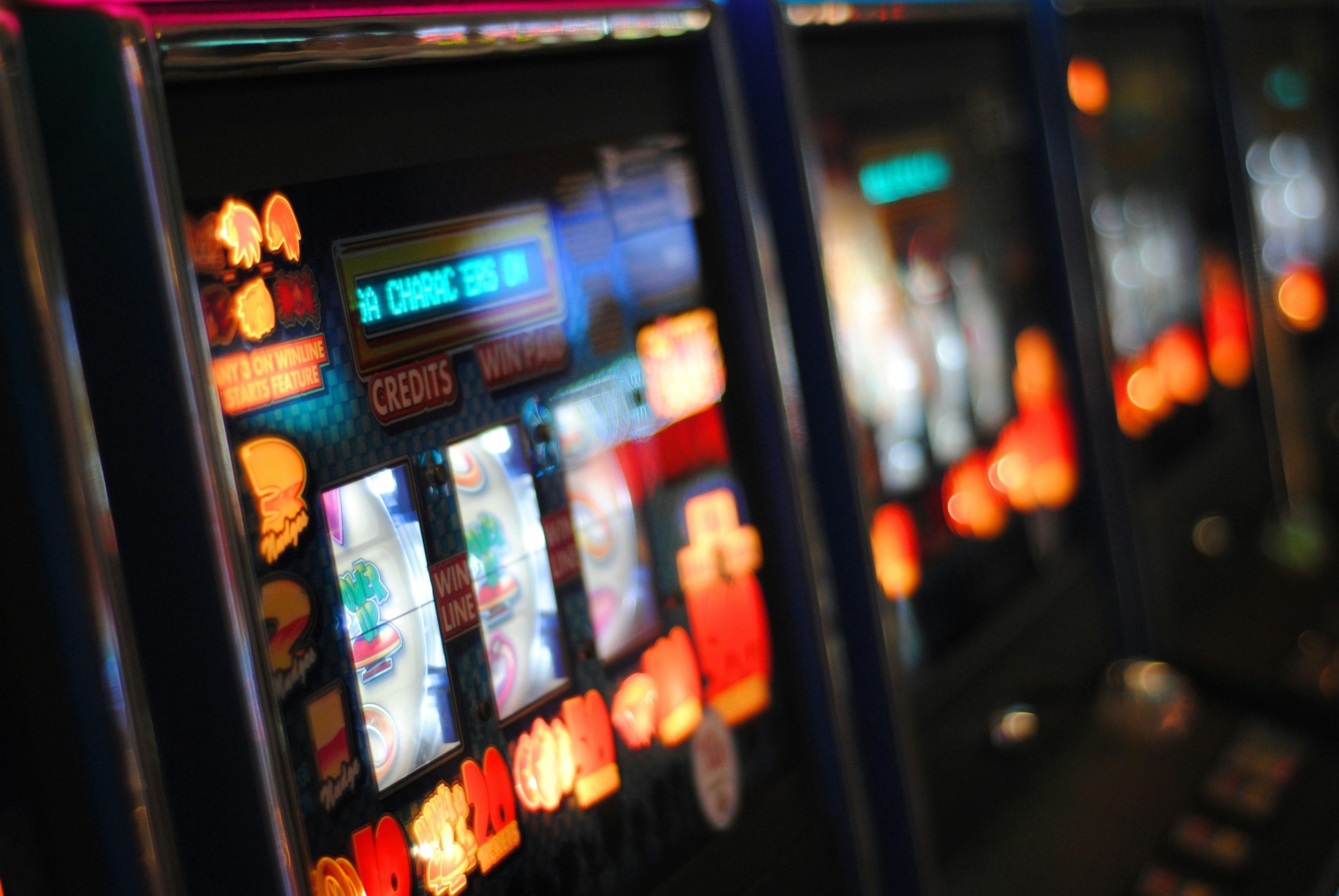 Understanding And Profiting From Slot Momentum: The Payout Pulse