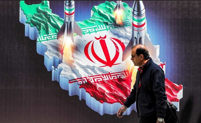 الفايننشال تايمز: كيف يمكن لإيران أن ترد على الولايات المتحدة؟