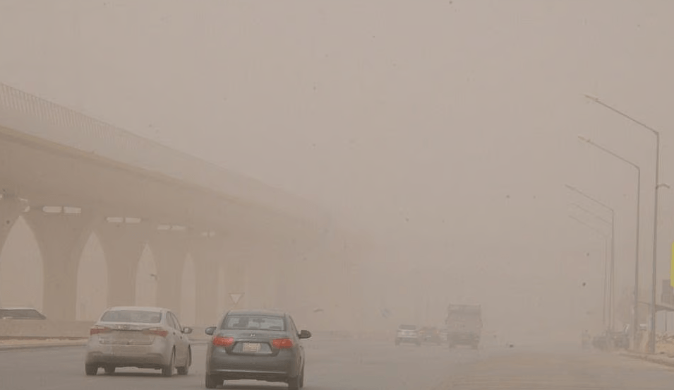 عوالق ترابية على شرورة