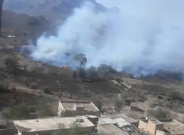 الضالع: الحوثيون يحرقون أراضي زراعية في قريتي صولان والرفقة شمال غرب مريس