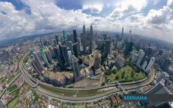 Economists Cautious On Malaysia's 2025 Trade Prospects Amid Tariff Uncertainty