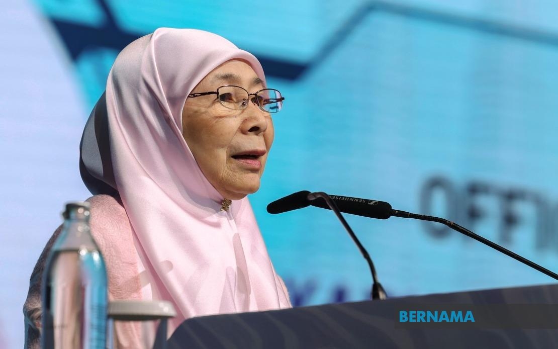 Dr Wan Azizah Calls For Stronger Regional Collaboration To Tackle Healthcare Challenges
