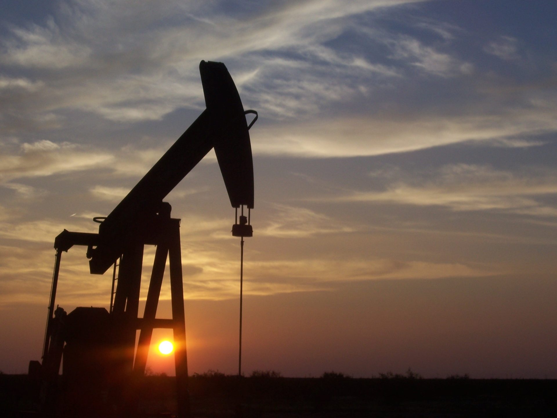 FM: Phasing out EU's imports of Russian gas and oil by end of 2027 would ruin Hungary