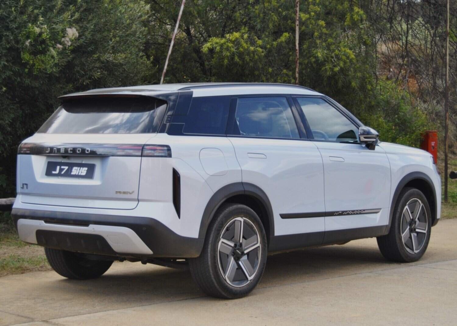 Plug-in Jaecoo J7 and Omoda C9's shock goes further than power