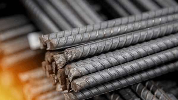 سعر طن حديد عز اليوم السبت 21 يونيو 2025 في السوق المحلي