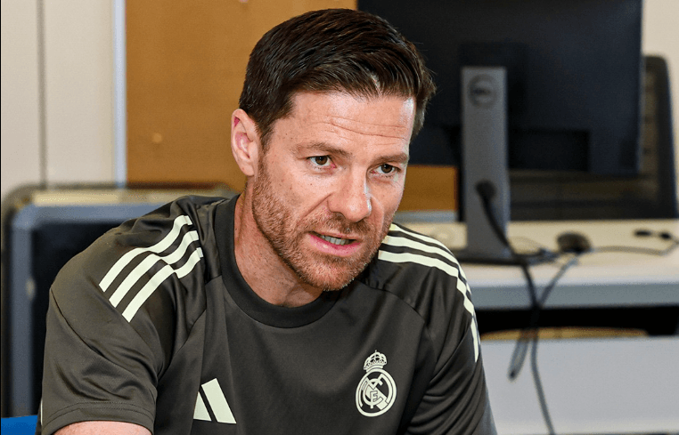 تشابي ألونسو يعلن قائمة ريال مدريد لكأس العالم للأندية