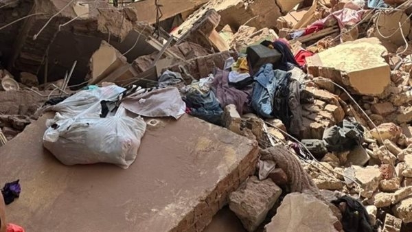 استخراج جثمان طليق بلوجر شهيرة من أسفل أنقاض عقارات حدائق القبة المنهارة