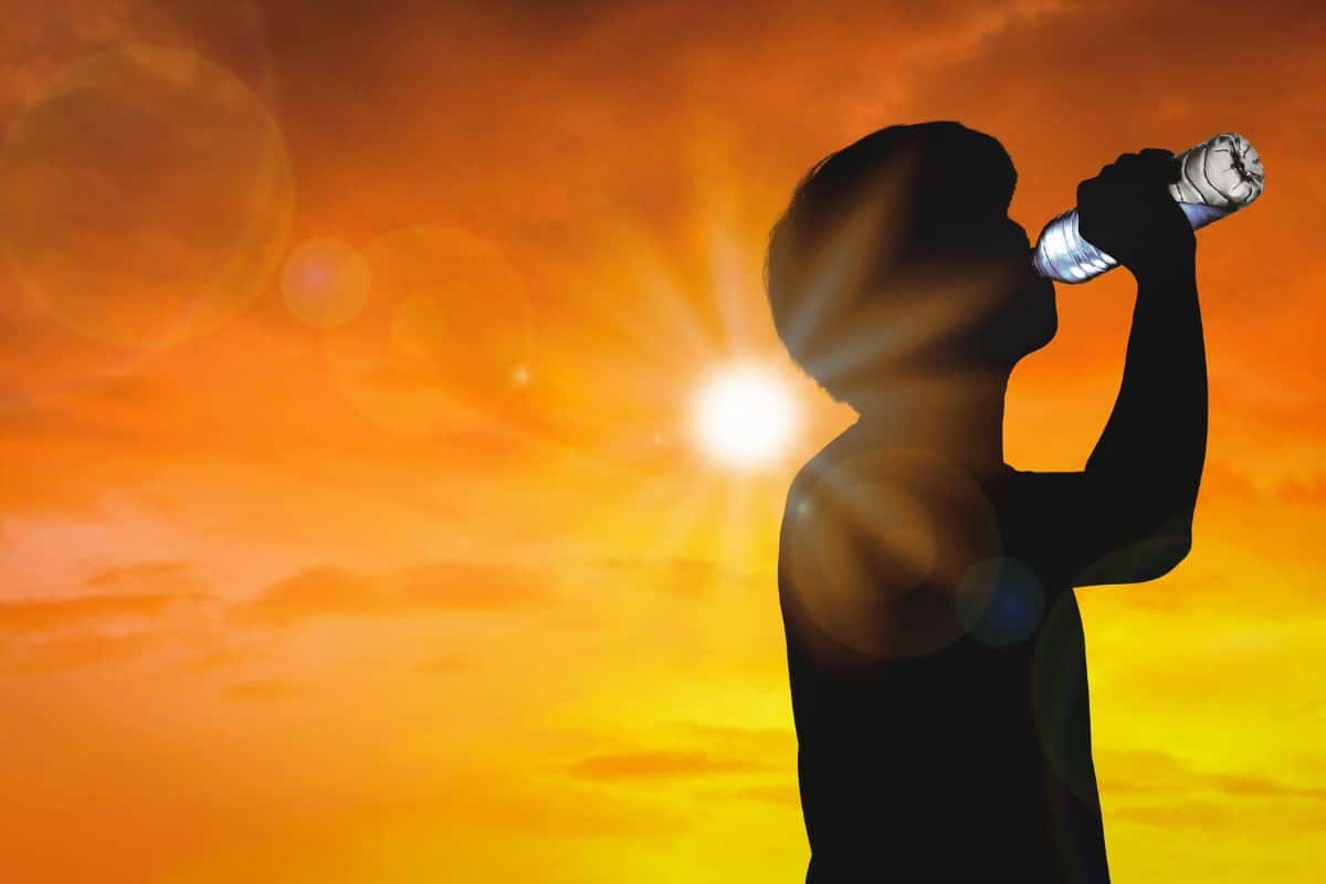 UAE Announces Outdoor Work Ban