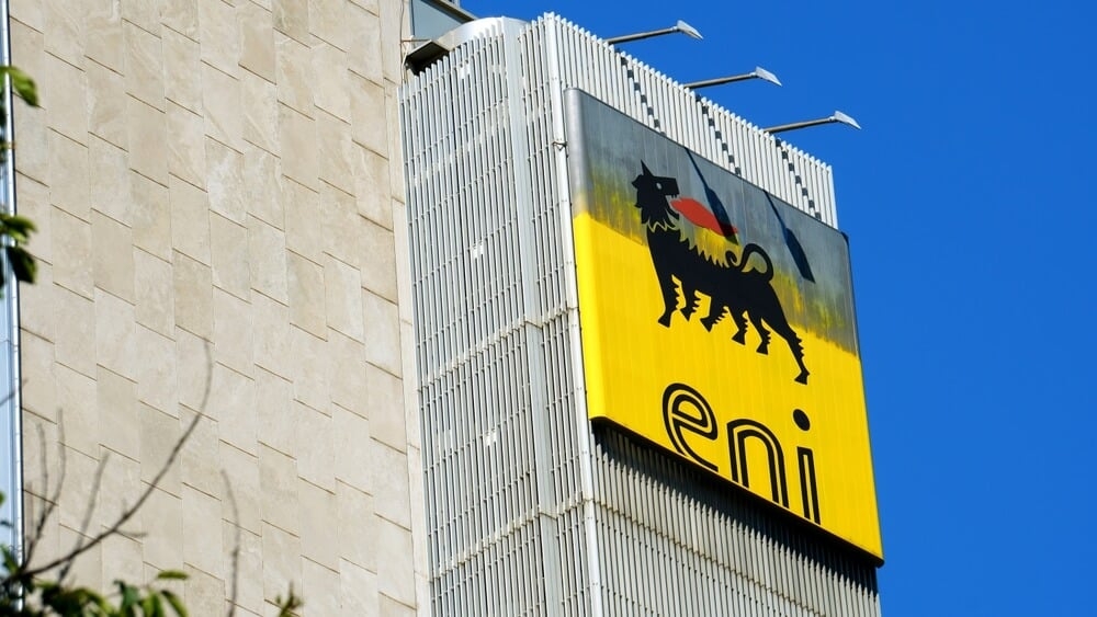 Eni reduces workforce at Iraq's Zubair oil field amid regional tensions