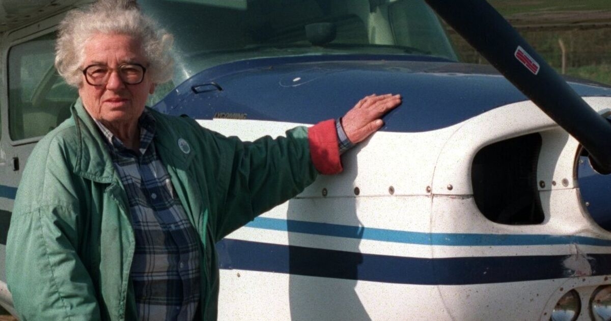 Clodagh Finn: The ‘prowling pilot' who became Ireland's first female flight instructor