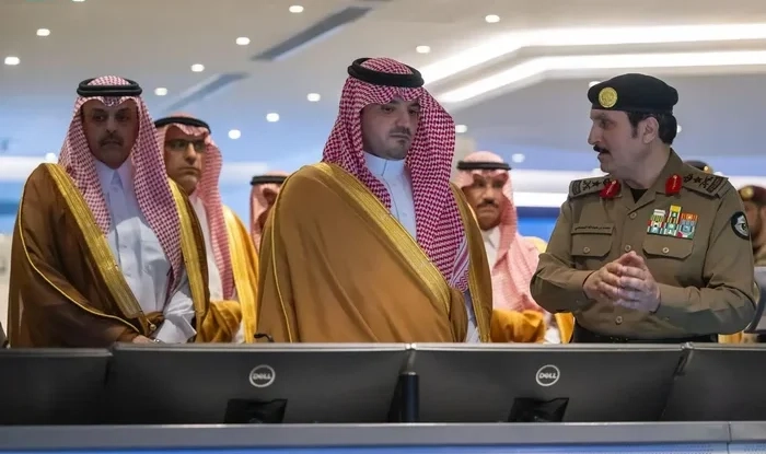 Interior Minister Oversees Hajj Operations at Mina's Public Security Command Center