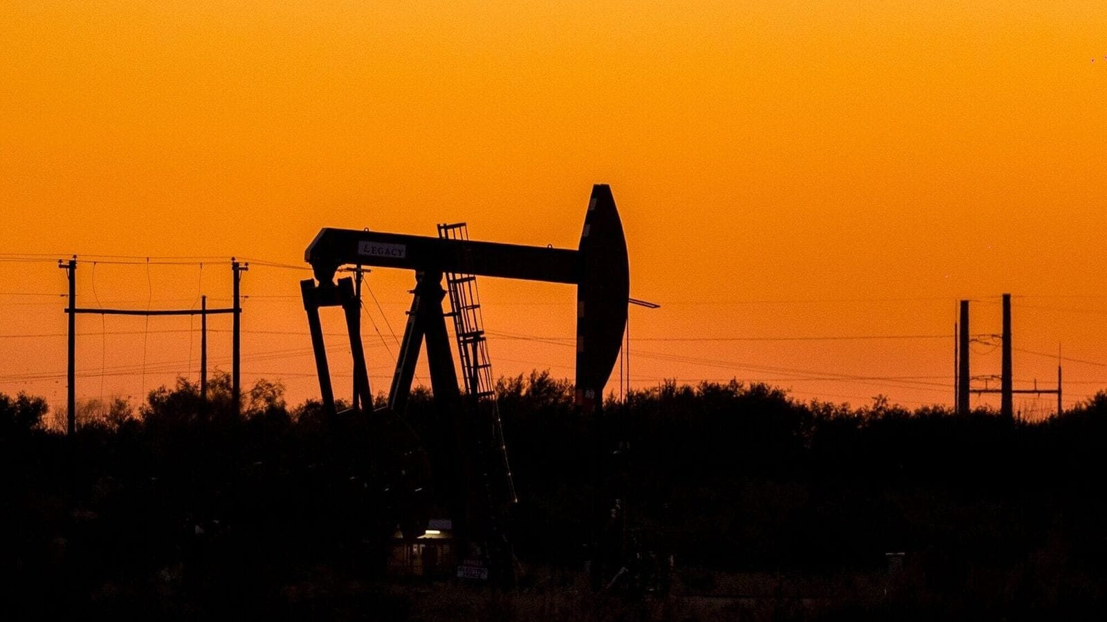 Oil price today: MCX crude price hits Jan 2025 high post escalation in Israel-Iran war, fear of Hormuz Strait closure