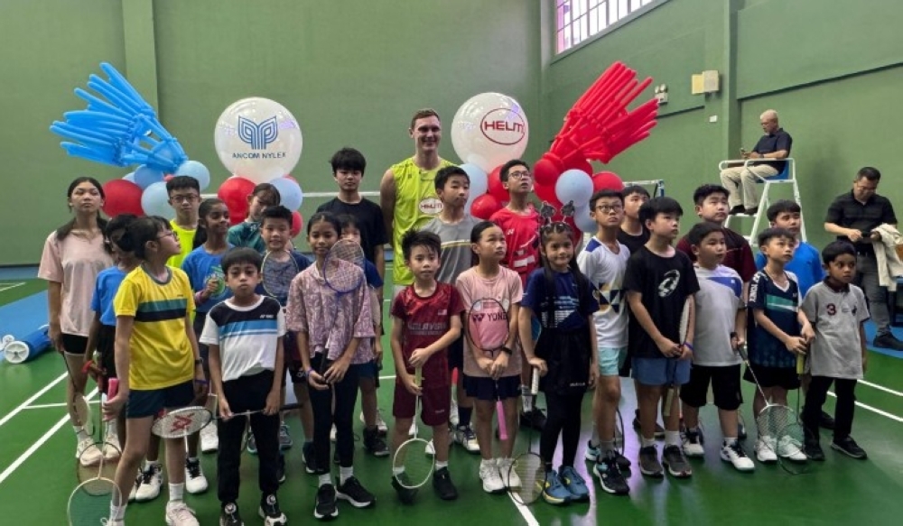 Viktor Axelsen inspires Malaysian kids at KLGCC in badminton masterclass